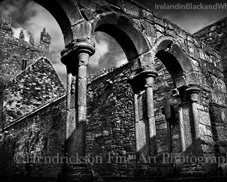 Jerpoint Abbey photo by Barry Hendrickson